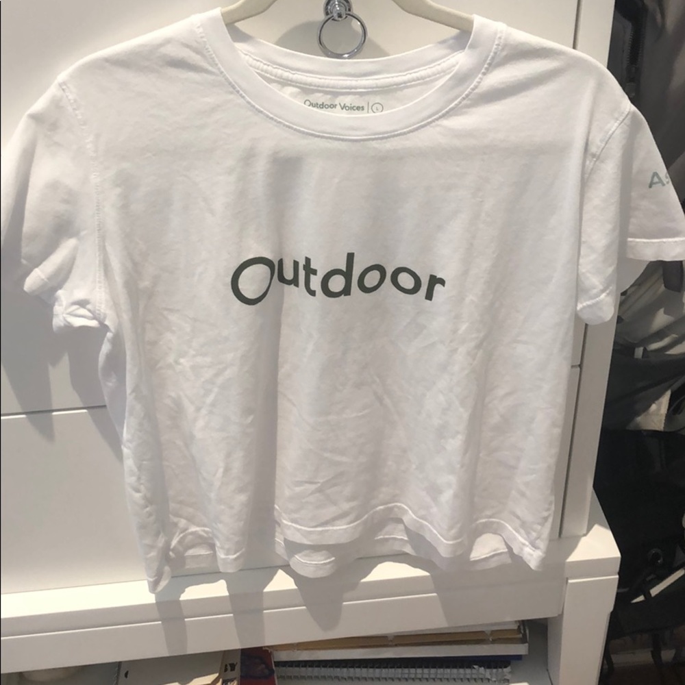 Outdoor voices crop top
